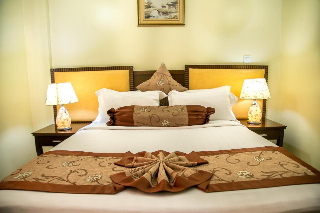 Kebbys Hotel دار السلام المظهر الخارجي الصورة